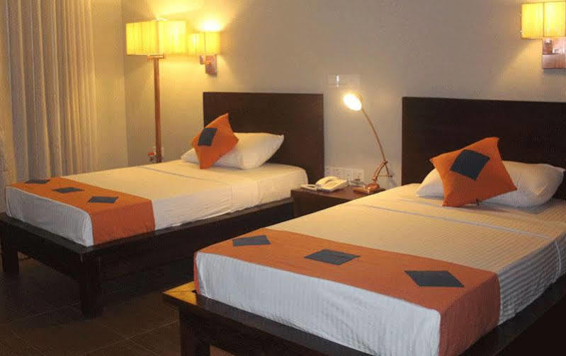 Oak Ray Ella Gap Hotel Екстериор снимка