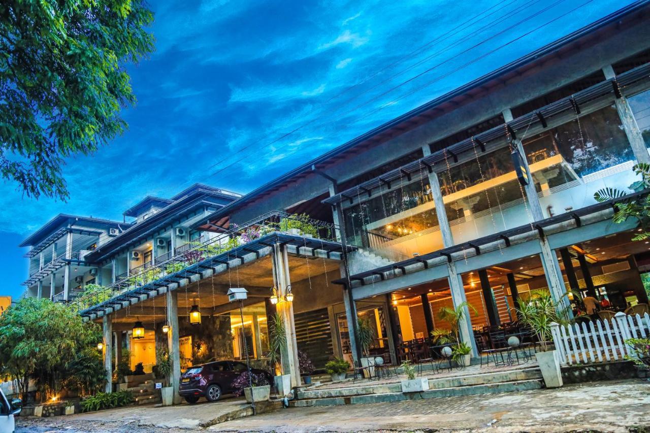 Oak Ray Ella Gap Hotel Екстериор снимка